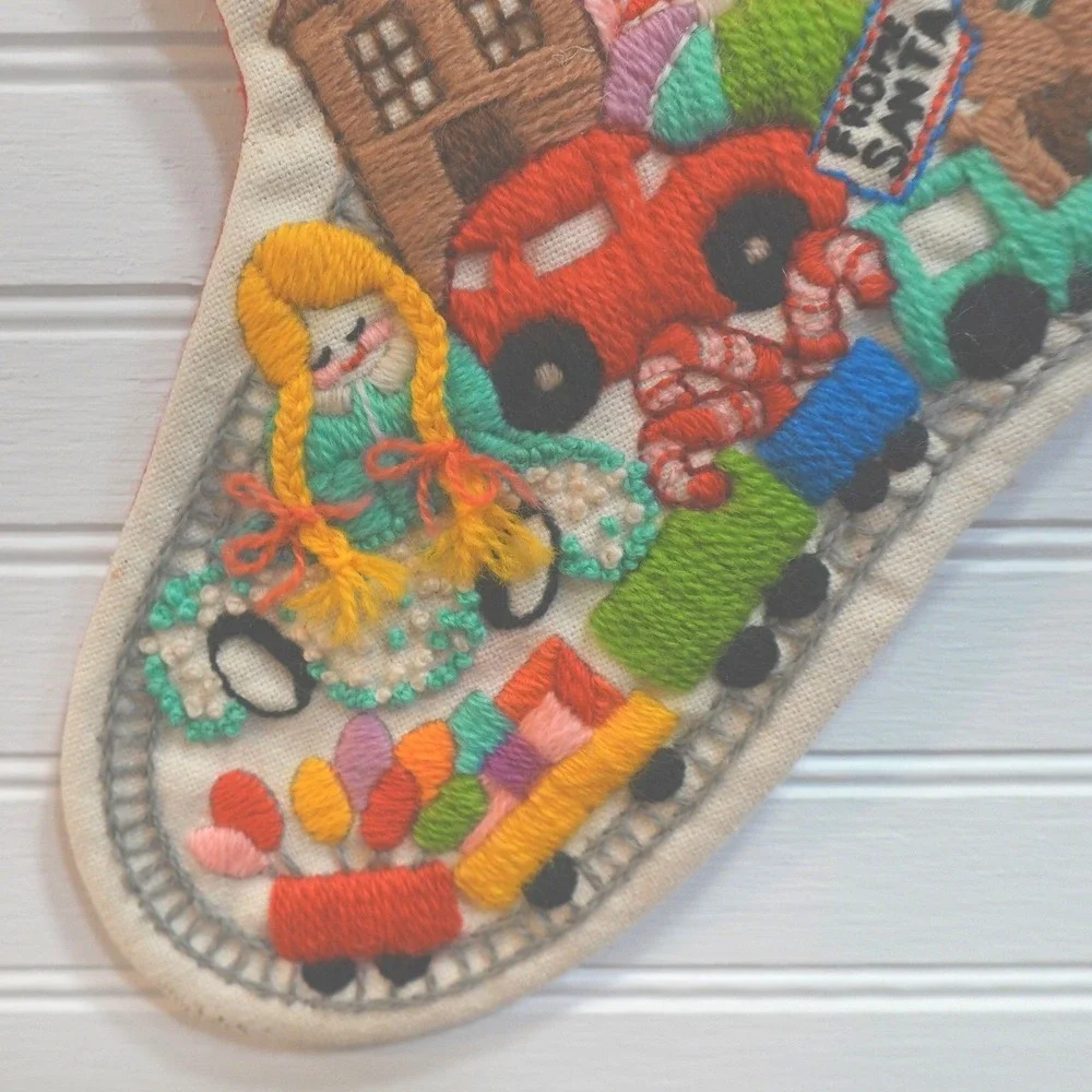 Vintage Christmas Fantasy Crewel Embroidery Stocking Mama Sunset Stitchery Toys